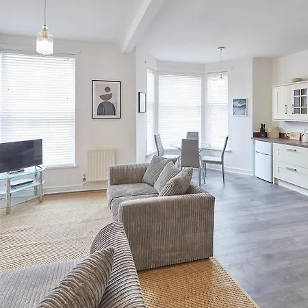 Host & Stay - Leap Apartments *